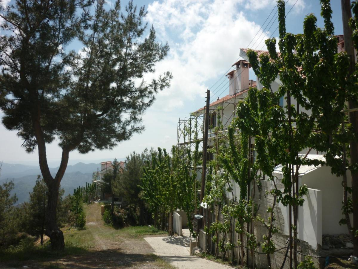 Heaven Of Prodromos Bed & Breakfast Exterior photo